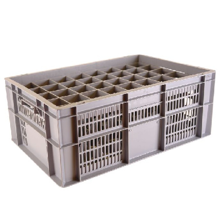 Perforated crate 2440
 max. glass height: 21,3 cm
 Classic line